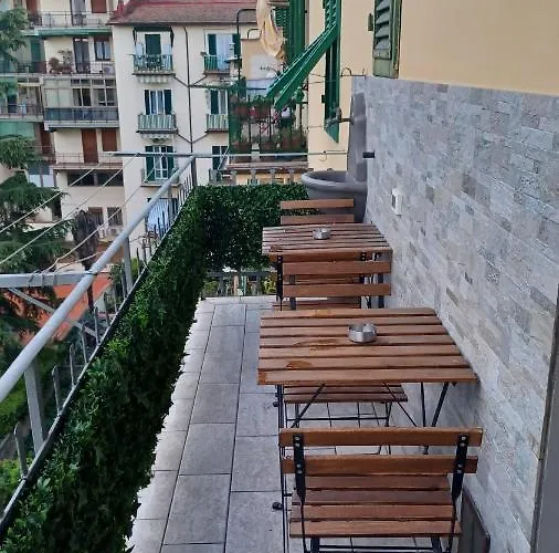 Eda Grey Φλωρεντία