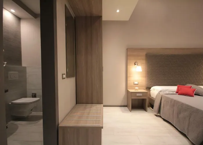 Δωμάτια σε οικογενειακή κατοικία Eda Grey