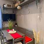 Eda Grey Quarto em Acomodações Particulares