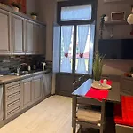 Eda Grey Quarto em Acomodações Particulares Florença
